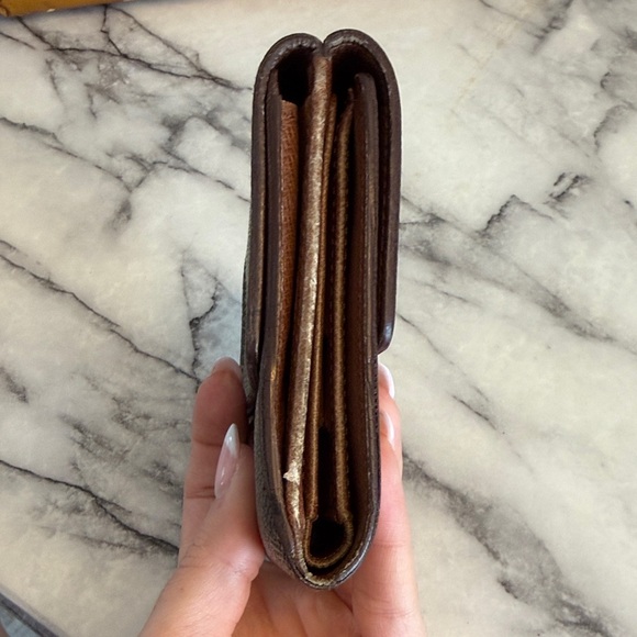 Louis Vuitton Elise Monogram Compact Wallet - Picture 11 of 11